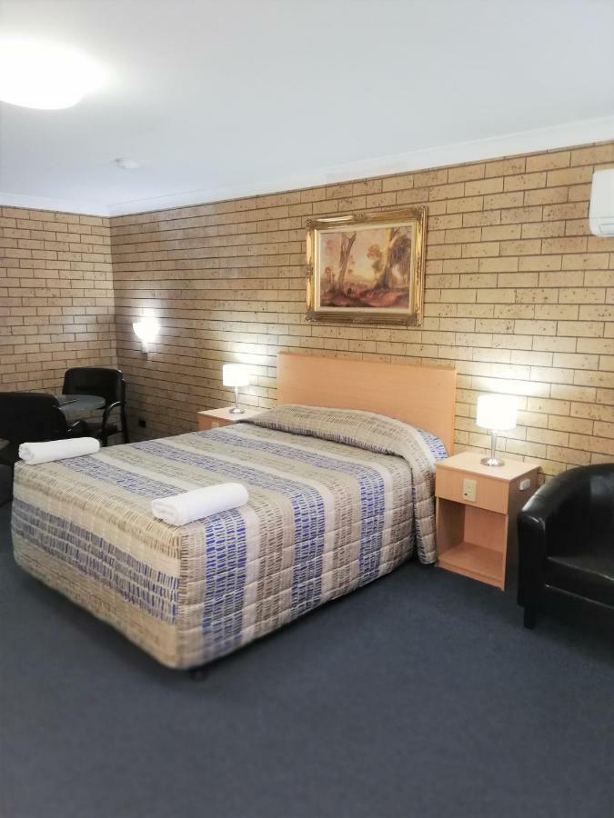 Macintyre Motor Inn Goondiwindi Kültér fotó
